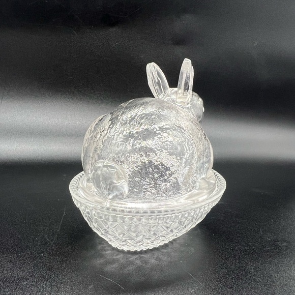 Vintage Imperial Lenox Glass Bunny Rabbit On Basket Candy Trinket Dish Box Lid - Picture 5 of 13